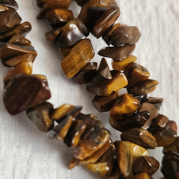 Tiger Eye Gemstone Necklace - Picture 4 of 8